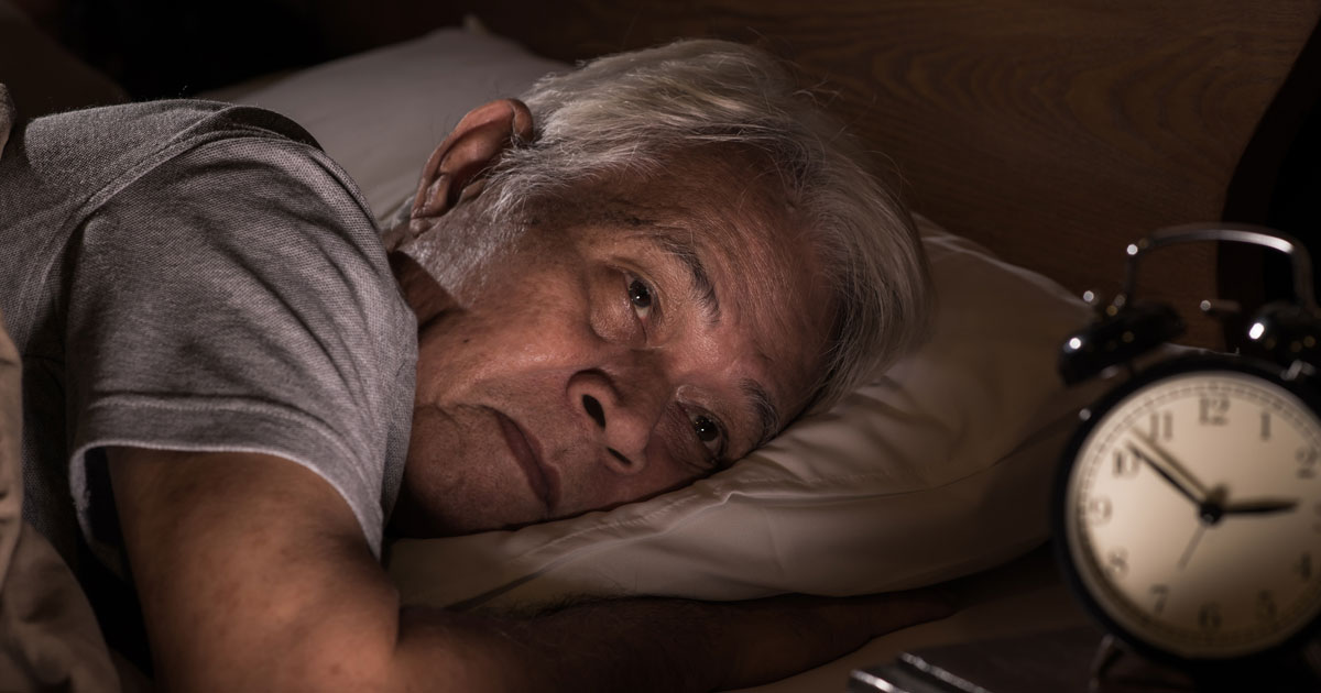 Sleep Tips for Seniors: Avoiding Insomnia & Developing Good Habits